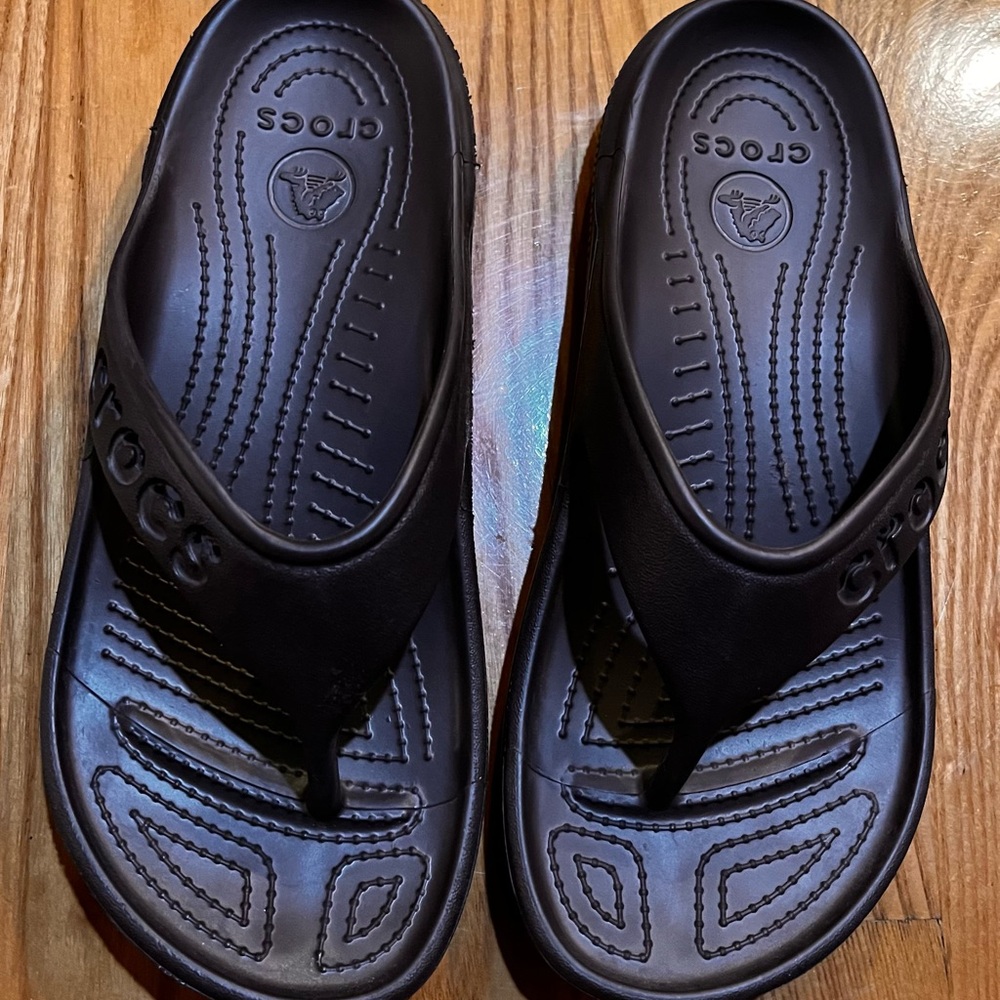 CROCS Men's Dark Brown Flip Flops mens 8 women’s 10